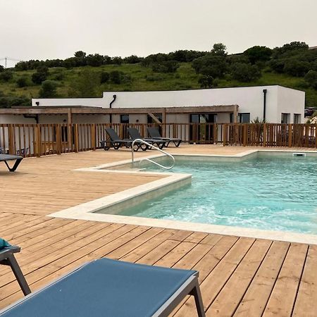 Camping Les Lodges Du Lagon Calvisson Bagian luar foto