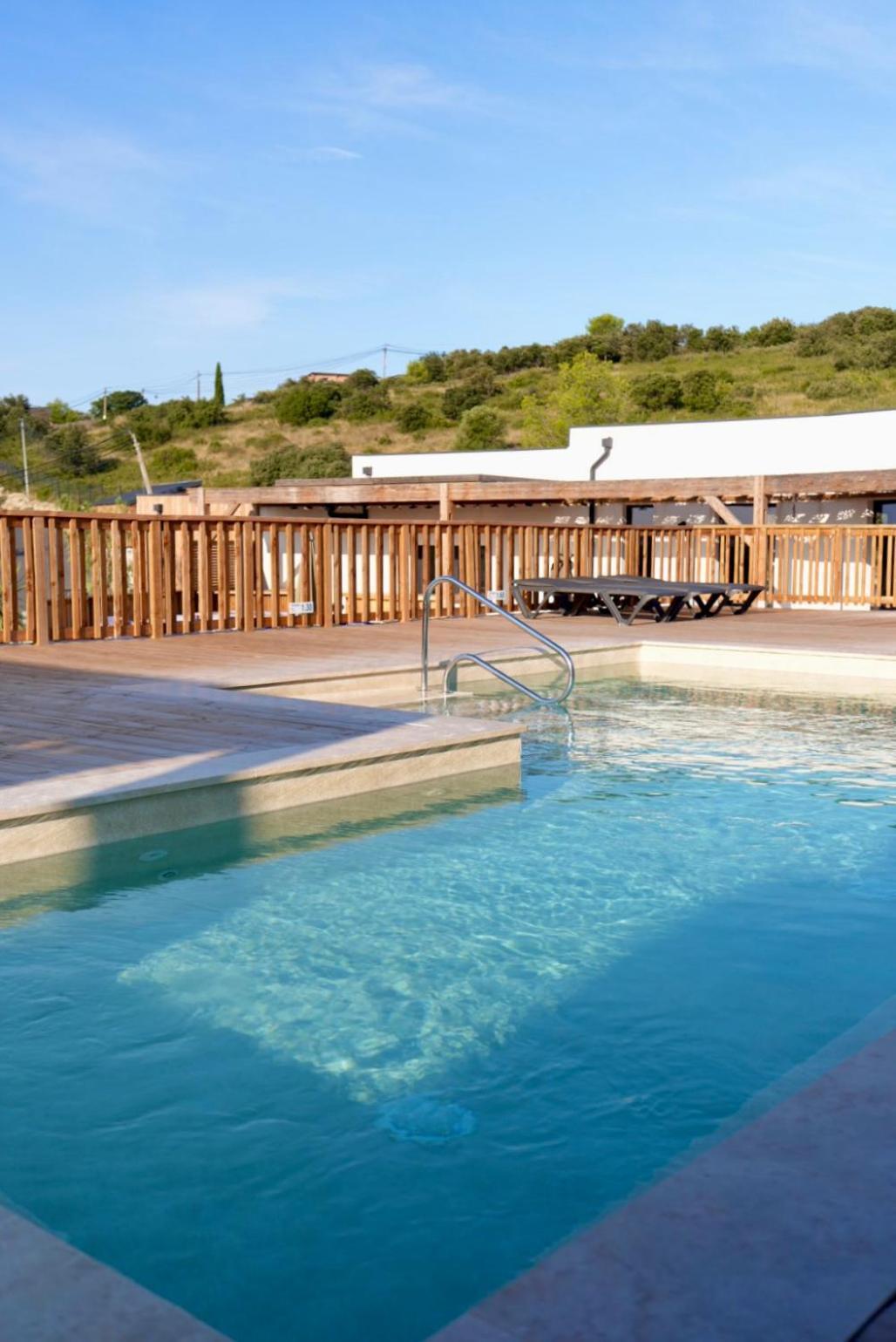 Camping Les Lodges Du Lagon Calvisson Bagian luar foto